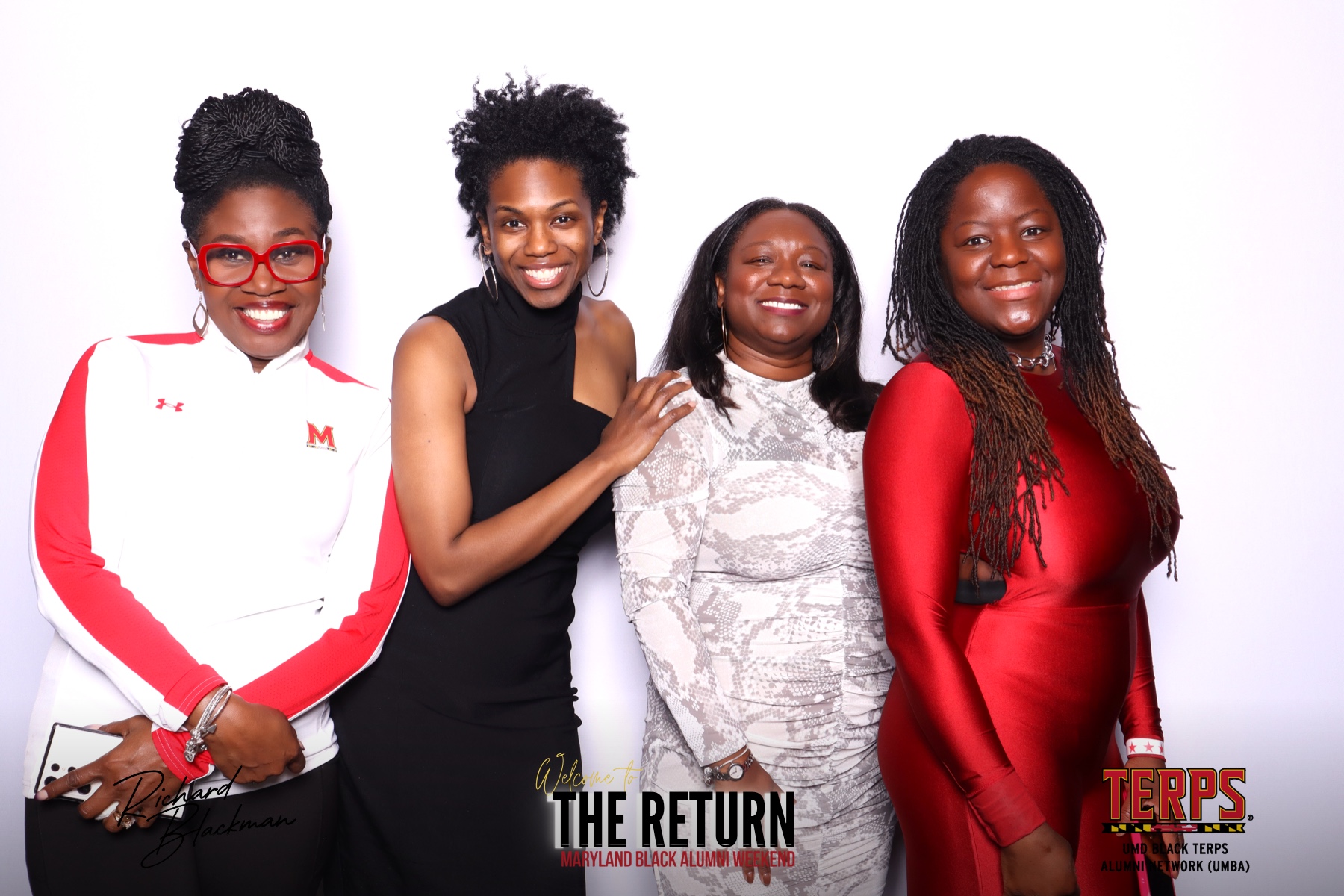 The Return 2026 - Photo Booth 112